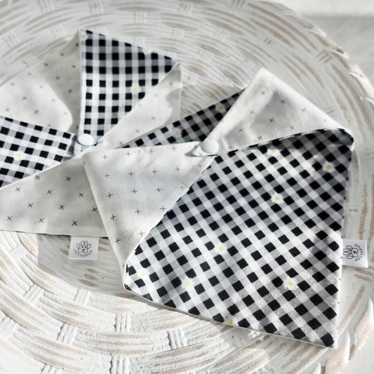 Checkered Gingham and White Xs